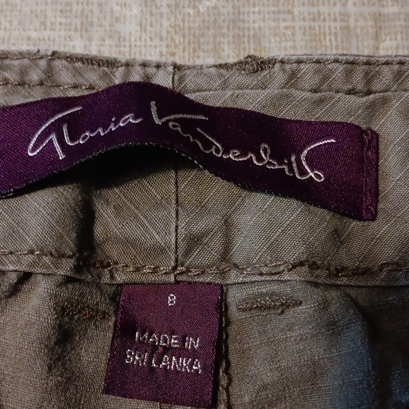 5/$10 Gloria Vanderbilt Brand Women's Capris Size 8 - Picture 6 of 7